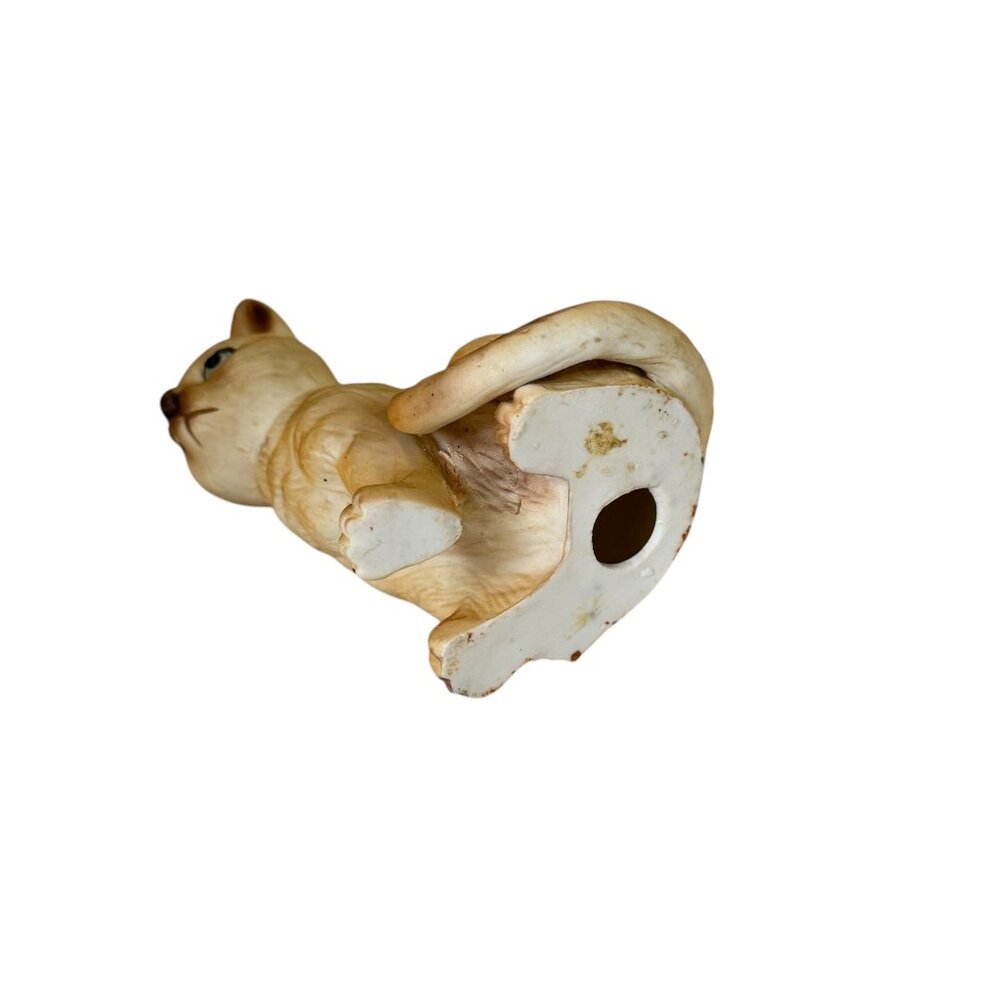 This charming pieceVintage Japan Porcelain Yellow Cat Captivating Eyes Figurines - Picture 9 of 12